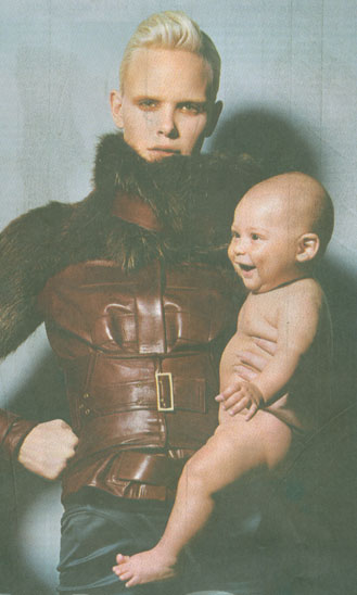 gucci-with-baby